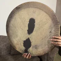 یک عدد دف دربندی سایز ۴/۴ و یک کاور و صداگیر دف