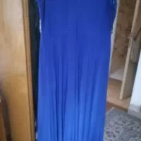 تعدادی مانتو ولباس زنانه نو ودرحد نو