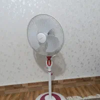 پنکه ایستاده