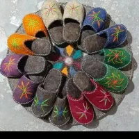 دمپایی نمدی