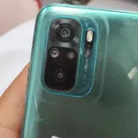 ایفون 17 مکس زورا