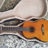 گیتار یاماها c70 Yamaha ساخت اندونزی و هارد کیس