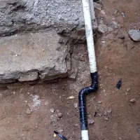 شاگرد برای کار جوشکاری لوله گاز