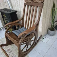 صندلی مادر بزرگ