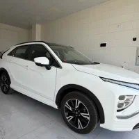 میتسوبیشی اکلیپس سفید