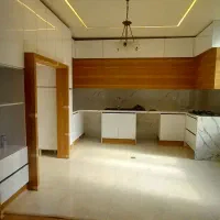 ۲۵۰متر۳خوابه مستردار۲پارکینگ۲بالکن نوسازی شده کامل