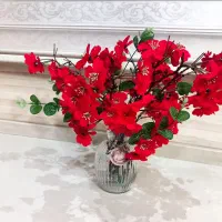 گل و گلدان