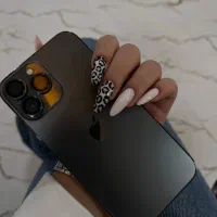 کاشت تخصصی ناخن