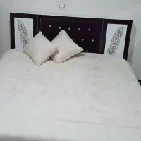 تخت دو نفره در حد نو