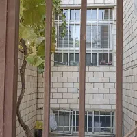 140مترآپارتمان حصارک مستغلاتی فروش