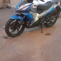 لاکی ۱۸۵