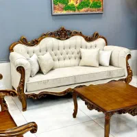 مبل کلاسیک و سلطنتی
