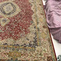 فرش ۱۲متری و یک ۶متری