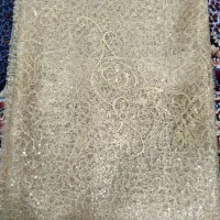 پارچه مجلسی پولکی رنگ طلایی ۳متر