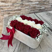 عاشق گل هستی  با من باش