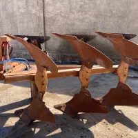 گاوآهن اهنگری خراسان ۳+۱ GAk