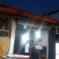 نیازمند فروشنده و کار در کلوچه پزی