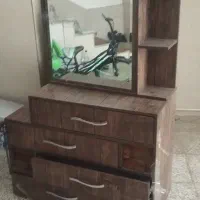 دراور با آینه