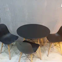 میز و صندلی