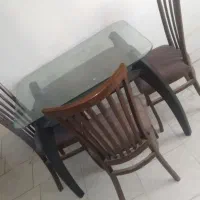 میز ناهار خوری با سه عدد صندلی