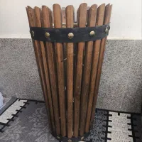 گلدان چوبی|گل مصنوعی|قائن, |دیوار