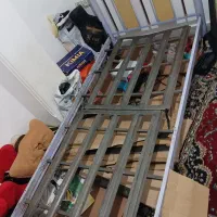 یک عدد تخت بدونه تشک ۱۷۰۰ تومان