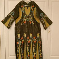 پیراهن ساتن گلدوزی و خامه دوری بسیار زیبا و خوشرنگ