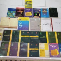 تعدادی کتاب شعروسیاسی و مهندسی سازه بفروش میزسد|کتاب و مجله ادبی|کرج, حسن آباد|دیوار