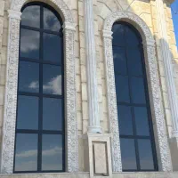 استاد کار و کارگر نیمه ماهر درب و پنجره upvc