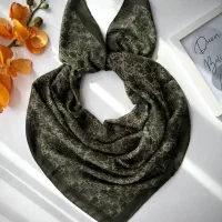 روسری کندویی طرح گوچی|لباس|اقبالیه, |دیوار