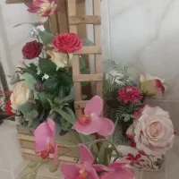 تعدادی گل|گل مصنوعی|ساوه, |دیوار
