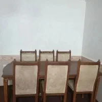 میز ناهارخوری 6نفره. آکواریوم بزرگ