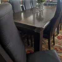 میز ناهارخوری ۸ نفره چوبی چرمی