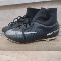 کفش فوتبالی سایز 35