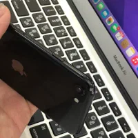 گوشی آیفون SE 2020|موبایل|شیراز, آزادی|دیوار