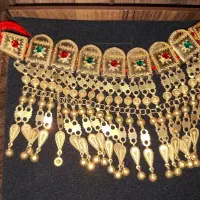 خفت و گربند طلا