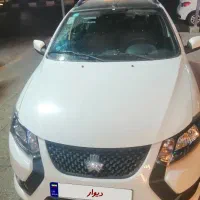 کوییک R  مدل 1402