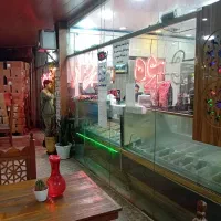 فروشگاه قهوه آبمیوه بستنی برتر همکاراقاخانم نیازمن