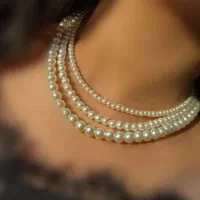 گردبند|زیورآلات و اکسسوری|نهبندان, |دیوار