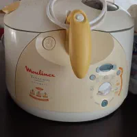 سرخ کن مونیلکس خارجی