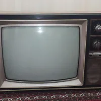 تلویزیون قدیمی مناسب دکوری