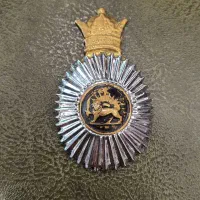 مدال پهلوی|کلکسیون اشیاء عتیقه|اصفهان, خواجو|دیوار