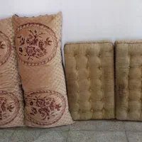 پشتی سالم چهار عدد مناسب باغ کافه سنتی  آلاچیق|پشتی|ارومیه, |دیوار