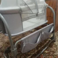 گهواره کنار تخت مادر برقی ماستلا|تخت و صندلی بچه|خرمآباد, |دیوار