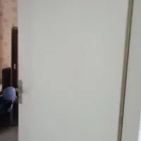 درب چوبی کارکرده همراه با قفل و دستگیره|ابزارآلات|تهران, قنات‌کوثر|دیوار