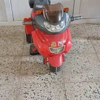 موتور شارژی کودک کاملا سالم|اسباببازی بچه|فیروزکوه, |دیوار