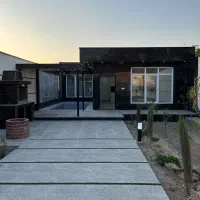 باغ-ویلا-مدرن-سند-تکبرگ-سکونت-دائم-شهرکی