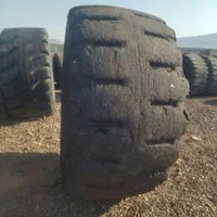 65/33 لاستیک لودر988|قطعات یدکی و لوازم جانبی|اصفهان, آبشار|دیوار