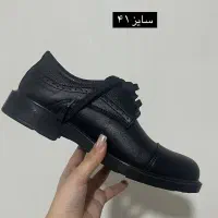 تعدادی کفش و کتونی|کیف، کفش، کمربند|رشت, توشیبا|دیوار