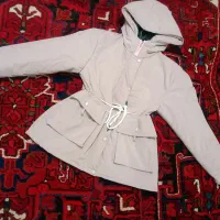 کاپشن و بارانی|لباس|بناب, |دیوار